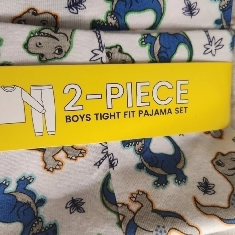 NWT Size 4 tight‎ fit pajamas dinosaurs trucks 2 pair sleepwear 1 price